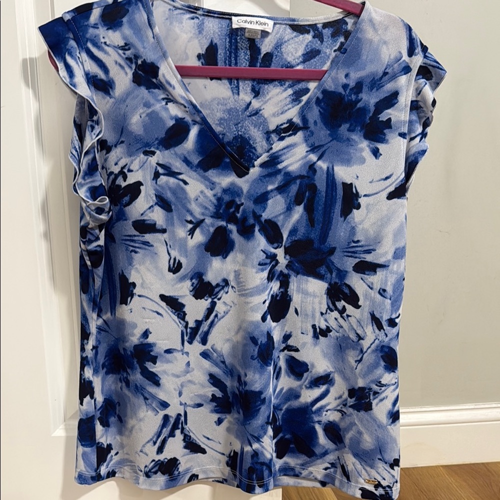 Calvin Klein Women's Blue Floral Top